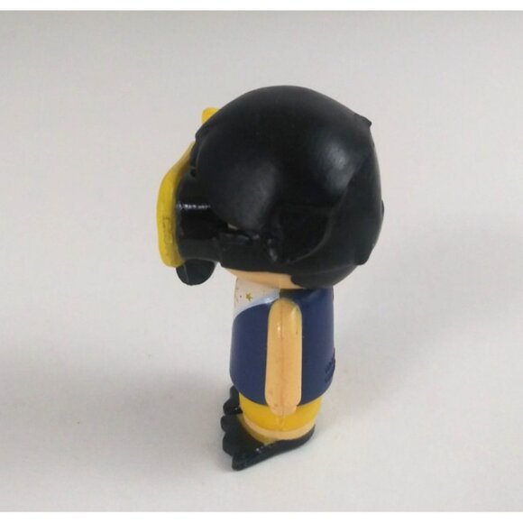Bonkers Ryan's World Mystery Micro Figure World Tour Philippines Ryan 2" - Picture 4 of 6